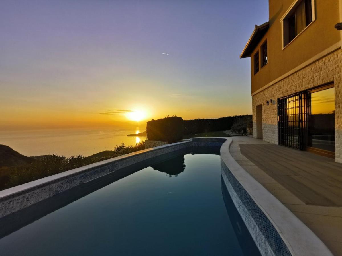 Villa Lux Provence Budva